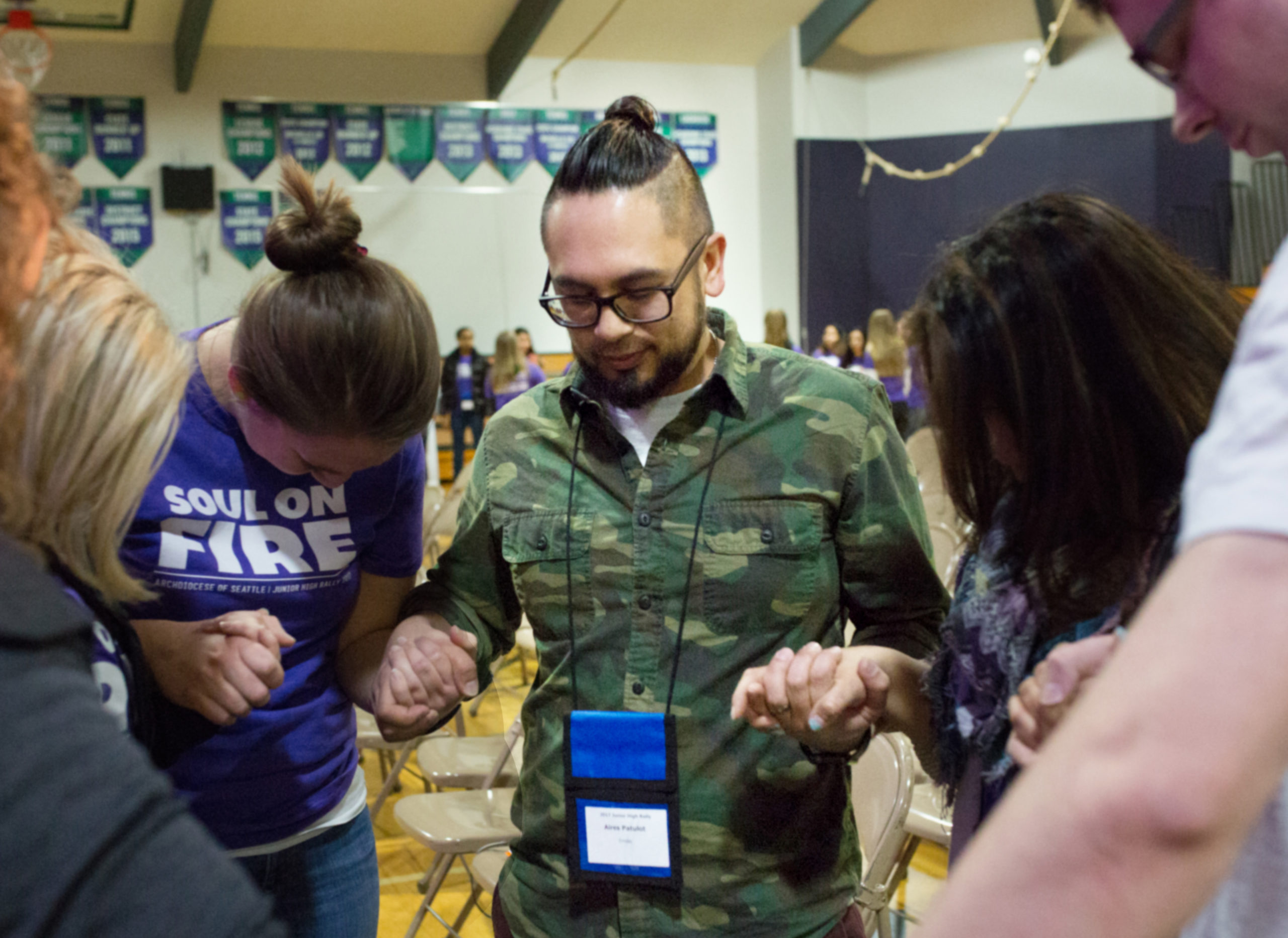 2017 Junior High Rally, Youth Ministry, OYYAE. Janis Olson Photography. Prayer